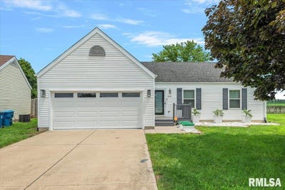 /international/us/2436-normal-drive-springfield-il-110101112953/