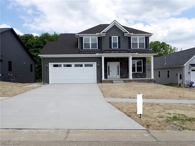 /international/us/7077-village-way-drive-garrettsville-oh-110108654921/