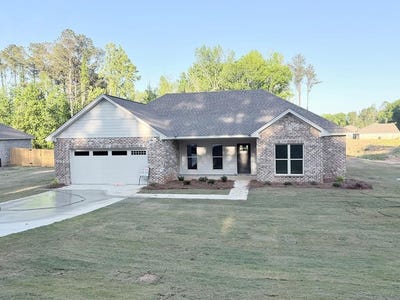 /international/us/135-union-hill-rd-troy-al-110104412234/