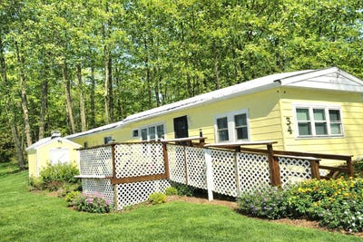 /international/us/9-sargent-place-gilford-nh-110105957707/