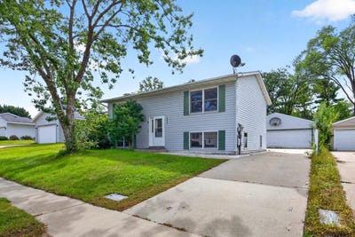 /international/us/1932-s-village-drive-se-rochester-mn-110110355686/