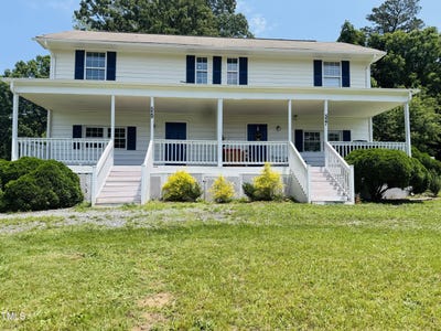 /international/us/527-forrest-st-street-hillsborough-nc-110100375328/