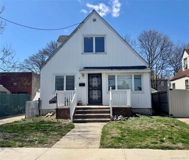 /international/us/138-32-242nd-street-rosedale-ny-110108695005/