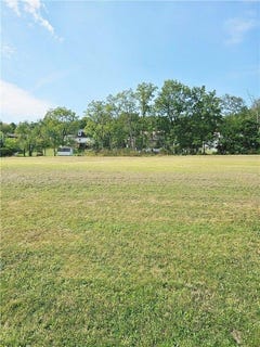 /international/us/lot-2-diane-drive-rural-valley-boro-pa-110103334768/