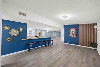 /international/us/7800-mockingbird-north-richland-hills-tx-110108552468/