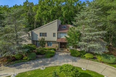 /international/us/35-shadow-lawn-drive-oakhurst-nj-110097061216/