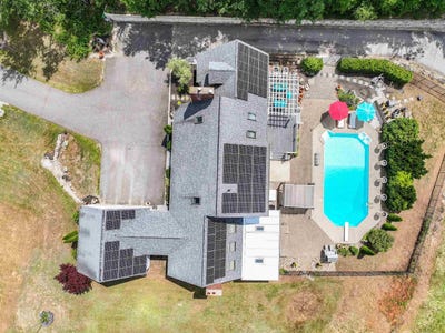 /international/us/9-longview-drive-bow-nh-110101002753/