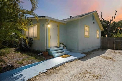 /international/us/1223-12th-avenue-w-bradenton-fl-110107802095/