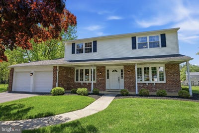 /international/us/39-erich-drive-churchville-pa-110108335519/