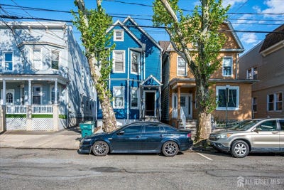 /international/us/168-1st-street-perth-amboy-nj-110107990910/