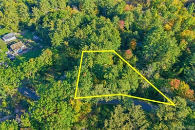 /international/us/66-turkey-hill-road-kerhonkson-ny-110120449911/