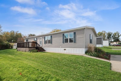 /international/us/1442-red-oak-lane-ne-belmont-mi-110120516428/
