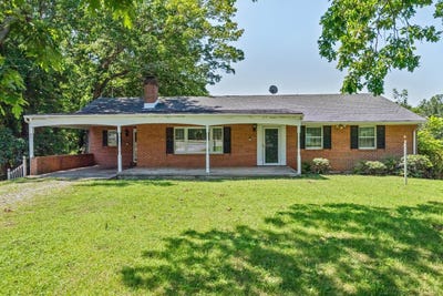 /international/us/414-amelon-road-madison-heights-va-110101360579/
