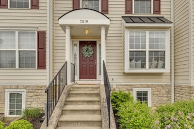 /international/us/7019-monarchos-drive-new-albany-oh-110107606848/