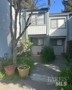 /international/us/santa-rosa-ca-110107287414/