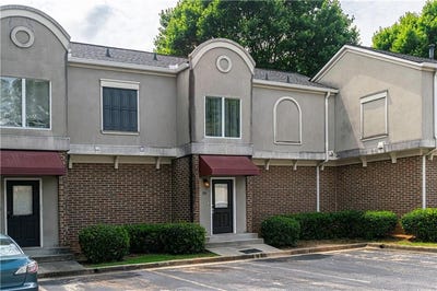 /international/us/3301-henderson-mill-road-atlanta-ga-110100518666/