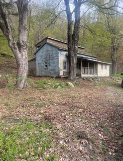 /international/us/3-depot-rd-wurtsboro-ny-110084645644/