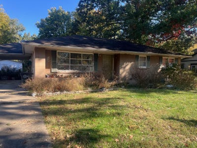 /international/us/2323-barnett-street-paducah-ky-110120851950/