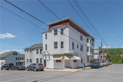 /international/us/265-267-e-bertsch-street-lansford-pa-110120488454/