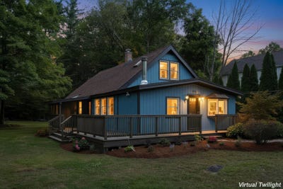 /international/us/195-pleasant-street-epping-nh-110119960836/