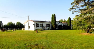 /international/us/3806-calhoun-beaverton-mi-110100986161/