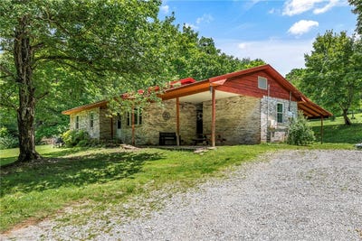 /international/us/250-stan-avenue-west-fork-ar-110108445816/