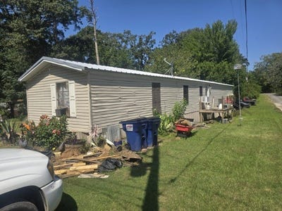 /international/us/390-campground-road-trinity-tx-110107551016/