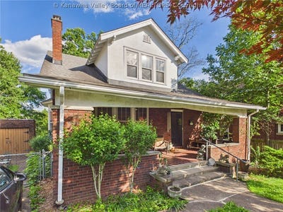 /international/us/890-poplar-road-charleston-wv-110108472130/