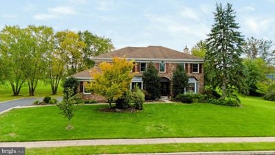/international/us/567-constitution-road-lansdale-pa-110120622589/