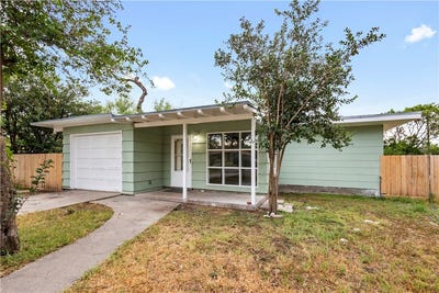 /international/us/1406-s-11th-street-kingsville-tx-110101393894/?lang=en
