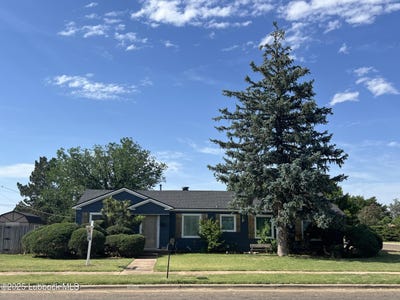 /international/us/711-2nd-street-abernathy-tx-110099901702/