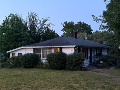/international/us/512-green-street-dowagiac-mi-110100756489/