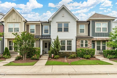 /international/us/1728-shady-oaks-drive-wendell-nc-110099885133/