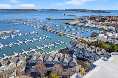/international/us/148-breakwater-drive-south-portland-me-110107400743/