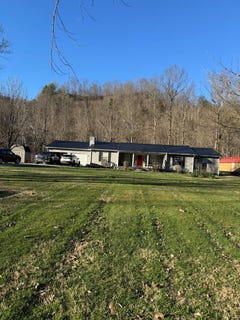 /international/us/6481-rockcastle-road-inez-ky-110106273771/