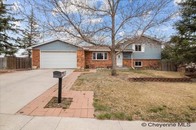 /international/us/4523-ocean-ave-cheyenne-wy-110099024776/