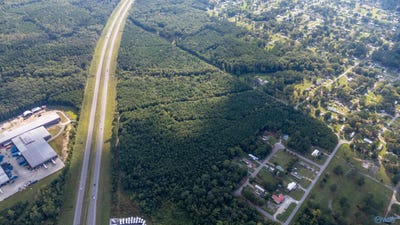/international/us/77-acres-wilson-street-attalla-al-110095084492/