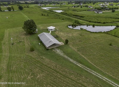 /international/us/482-cane-creek-road-flora-ms-110108441795/