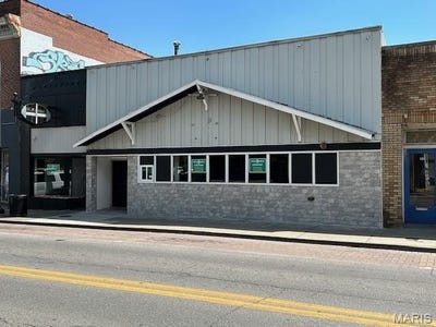 /international/us/731-broadway-street-cape-girardeau-mo-110106038025/