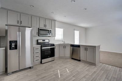 /international/us/250-kingsway-drive-north-mankato-mn-110102496803/