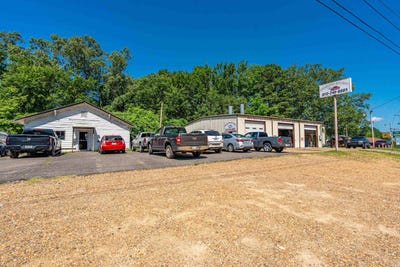 /international/us/1105-n-10th-street-arkadelphia-ar-110100757162/