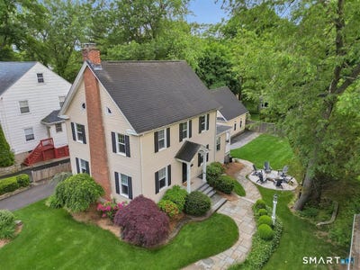 /international/us/149-westland-avenue-west-hartford-ct-110108391038/