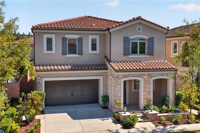 /international/us/66-royal-pne-irvine-ca-110120537142/
