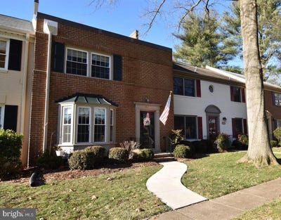 /international/us/8244-carrleigh-parkway-springfield-va-110108387699/