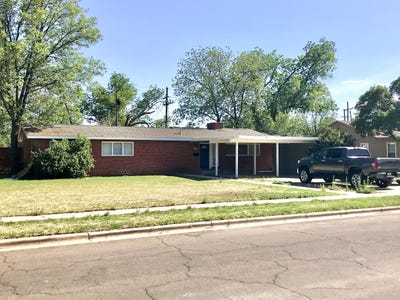 /international/us/3011-32nd-street-lubbock-tx-110107477243/