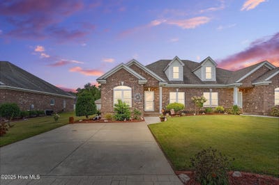/international/us/128-bridgeport-court-rocky-mount-nc-110103293474/