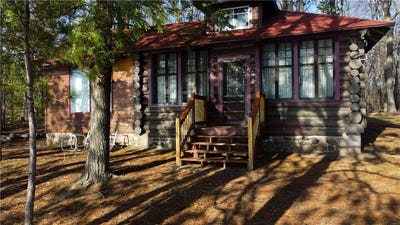 /international/us/6051-n-elsie-road-stone-lake-wi-110099440611/