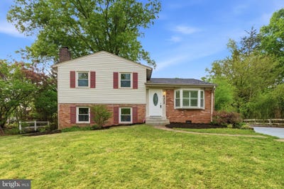 /international/us/4312-lees-corner-road-chantilly-va-110107501582/