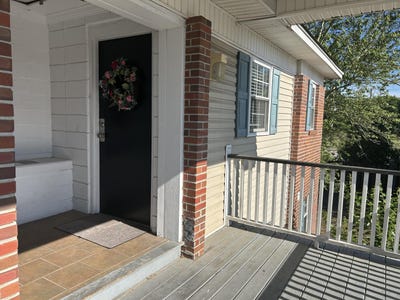 /international/us/3930-azalea-drive-north-charleston-sc-110108552746/