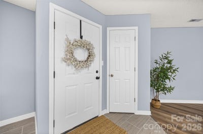 /international/us/15-hamiltons-bay-court-clover-sc-110105757154/